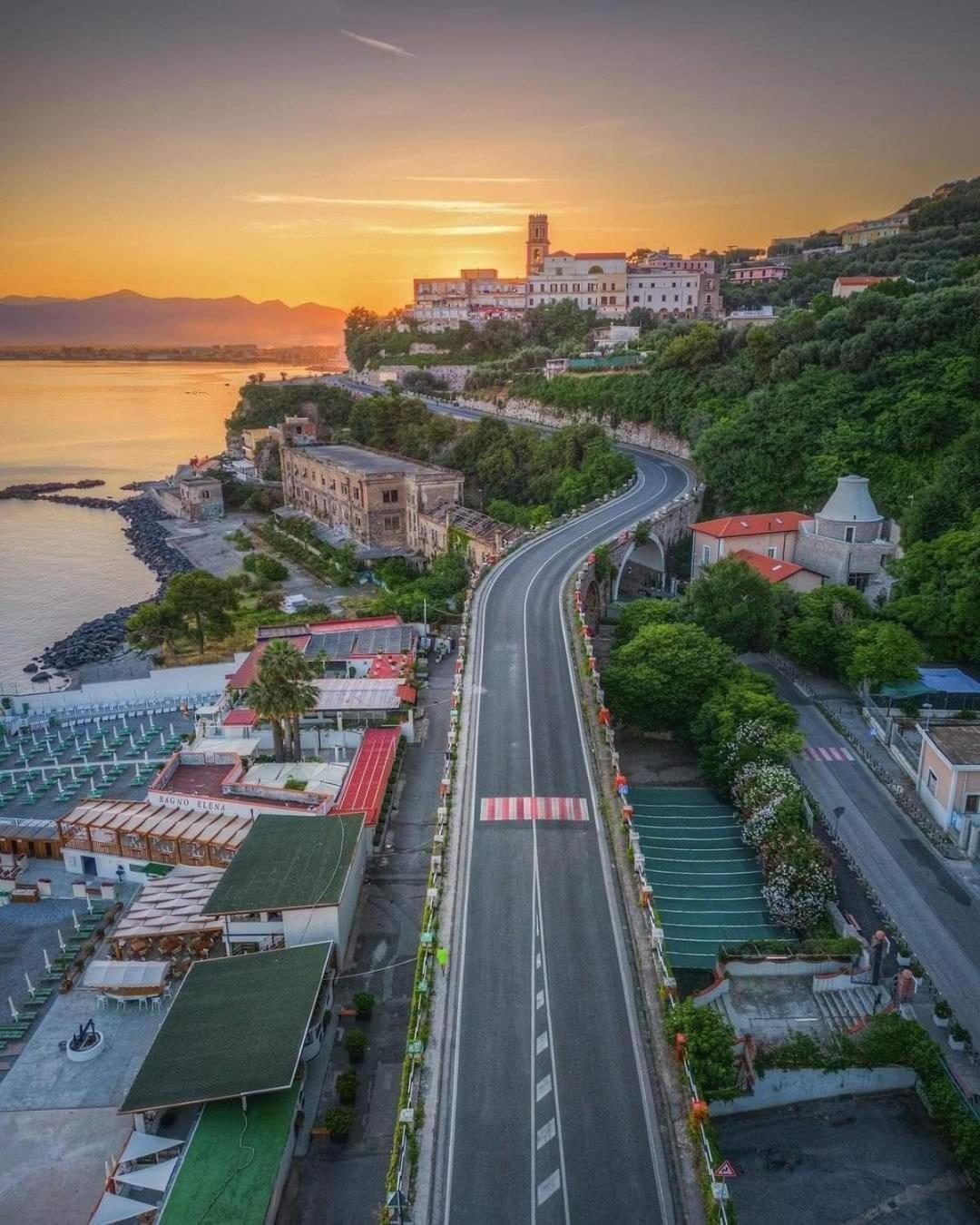 Apartament The Sea Beyond Castellammare di Stabia Zewnętrze zdjęcie